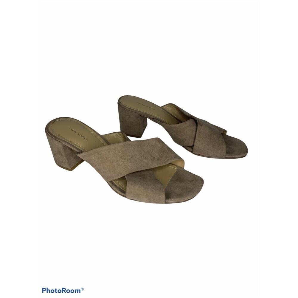 14th & Union Hollie Mule mushroom faux suade 8.5